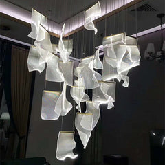 Luxury Flowing Ribbon Chandelier